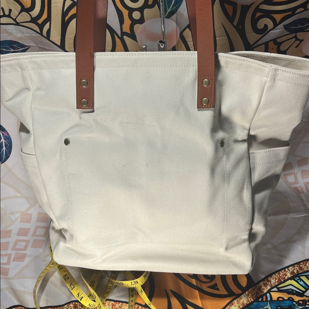 Duluth Trading Heritage Canvas Travel Tote - Picture 6 of 12